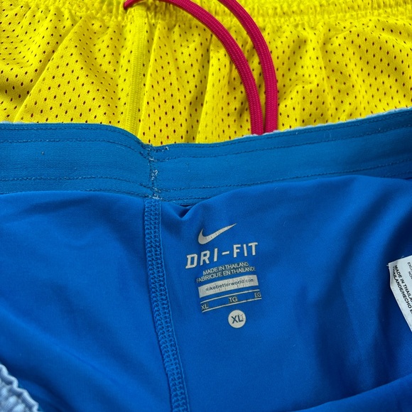 4 pairs of Nike Dri-fit athletic shorts, built in spandex unders XL - Picture 4 of 5